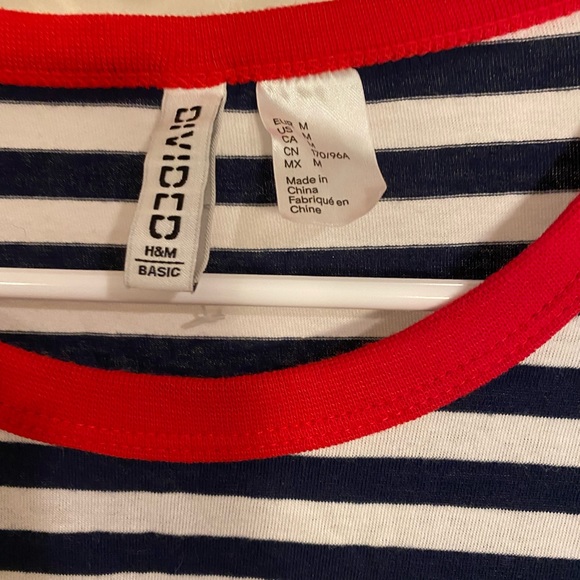 Navy, white, and red tee shirt dress - Picture 3 of 3